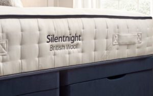 Read more about the article Silentnight British Wool 1800 Pocket Mattress Review: Wool Power?